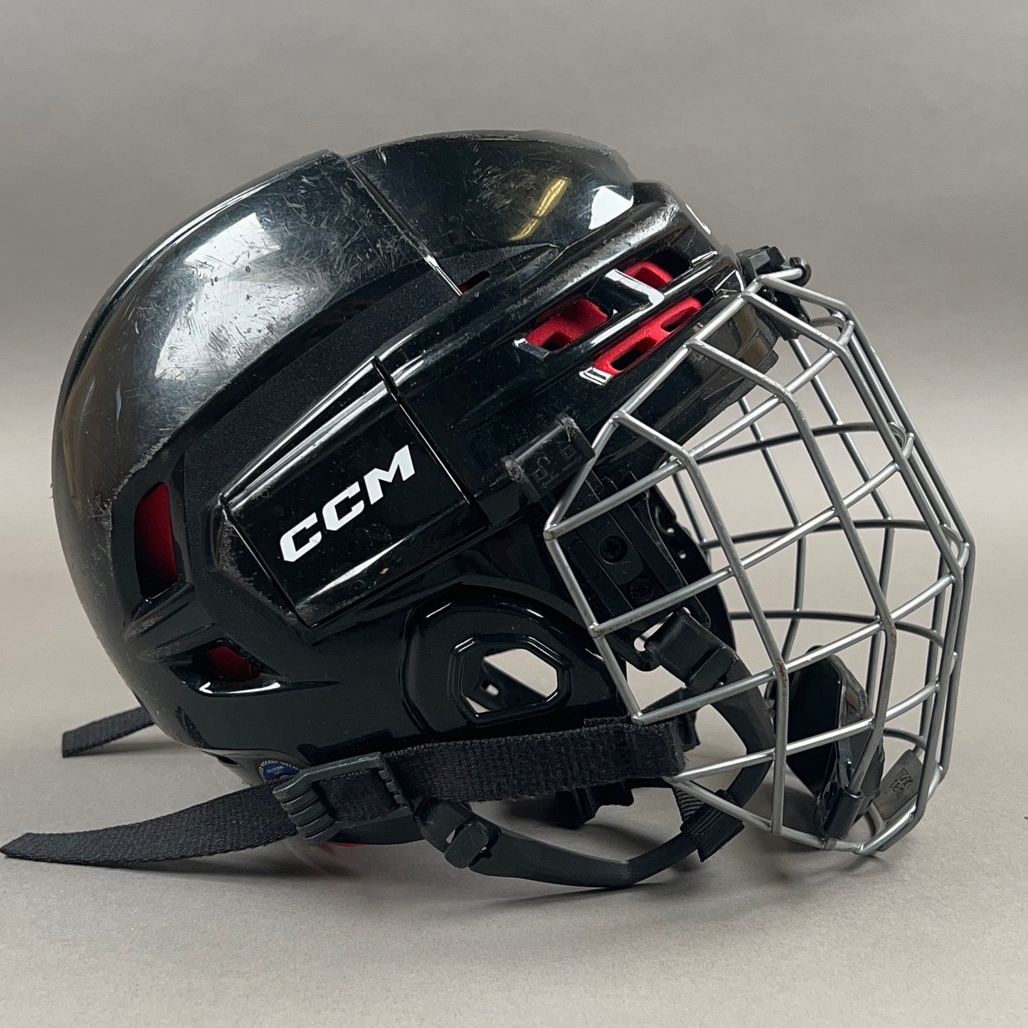 CCM Tacks 70 Youth Hockey Helmet