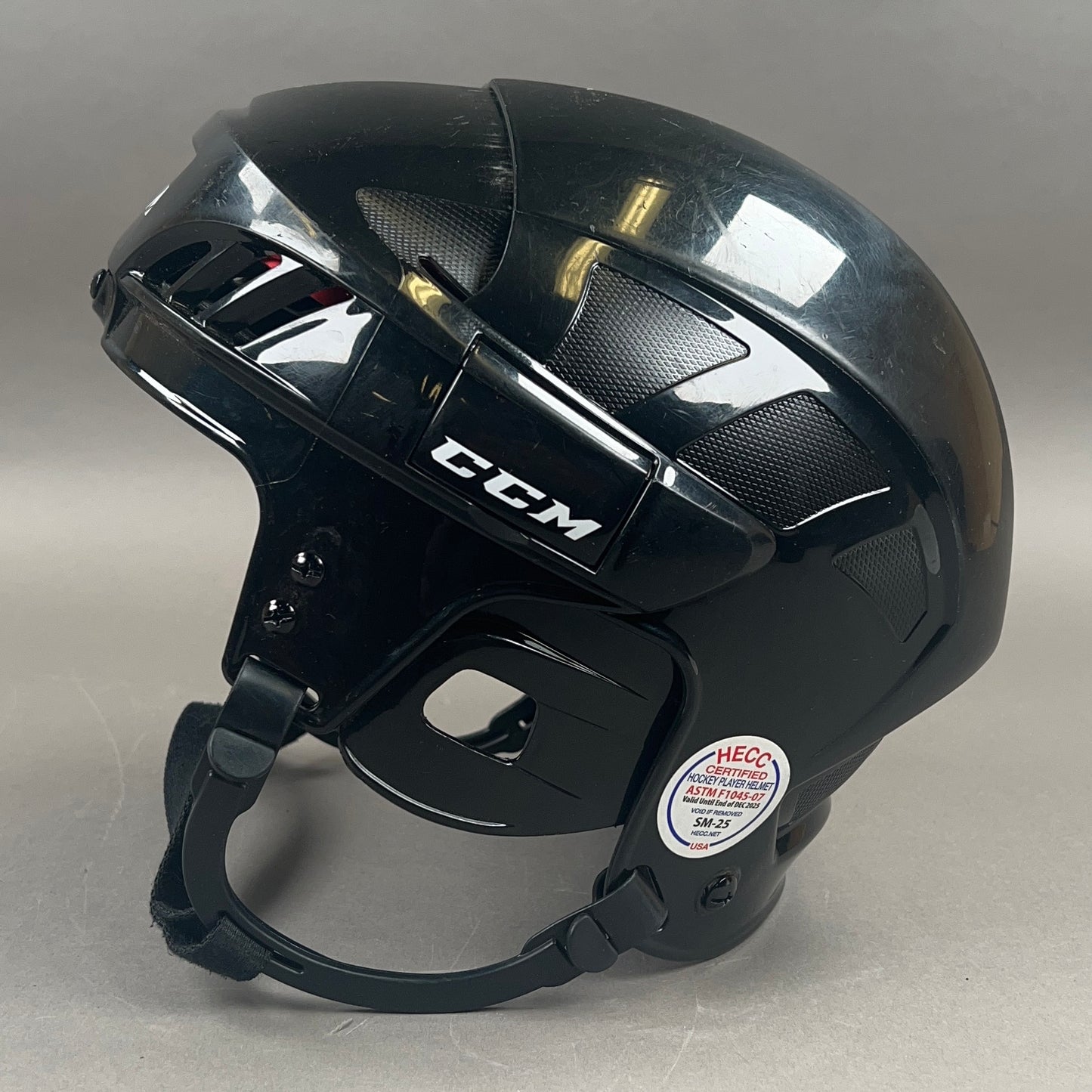 CCM 50 Large 7 1/4" to 7 3/4" Senior Hockey Helmet