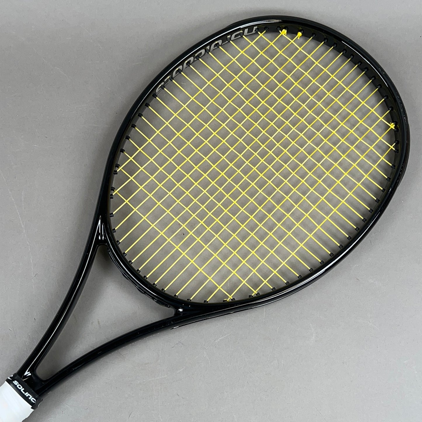 Solinco Model 100 Tennis Racket 4 1/2" Grip & 100in² Head Size