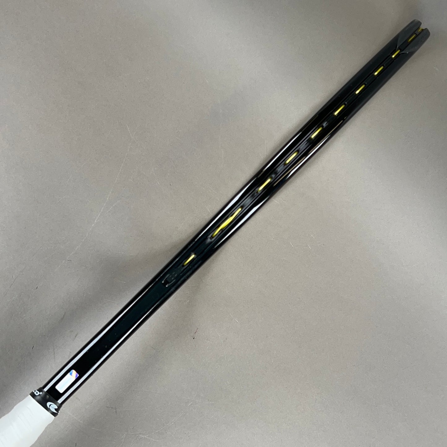 Solinco Model 100 Tennis Racket 4 1/2" Grip & 100in² Head Size