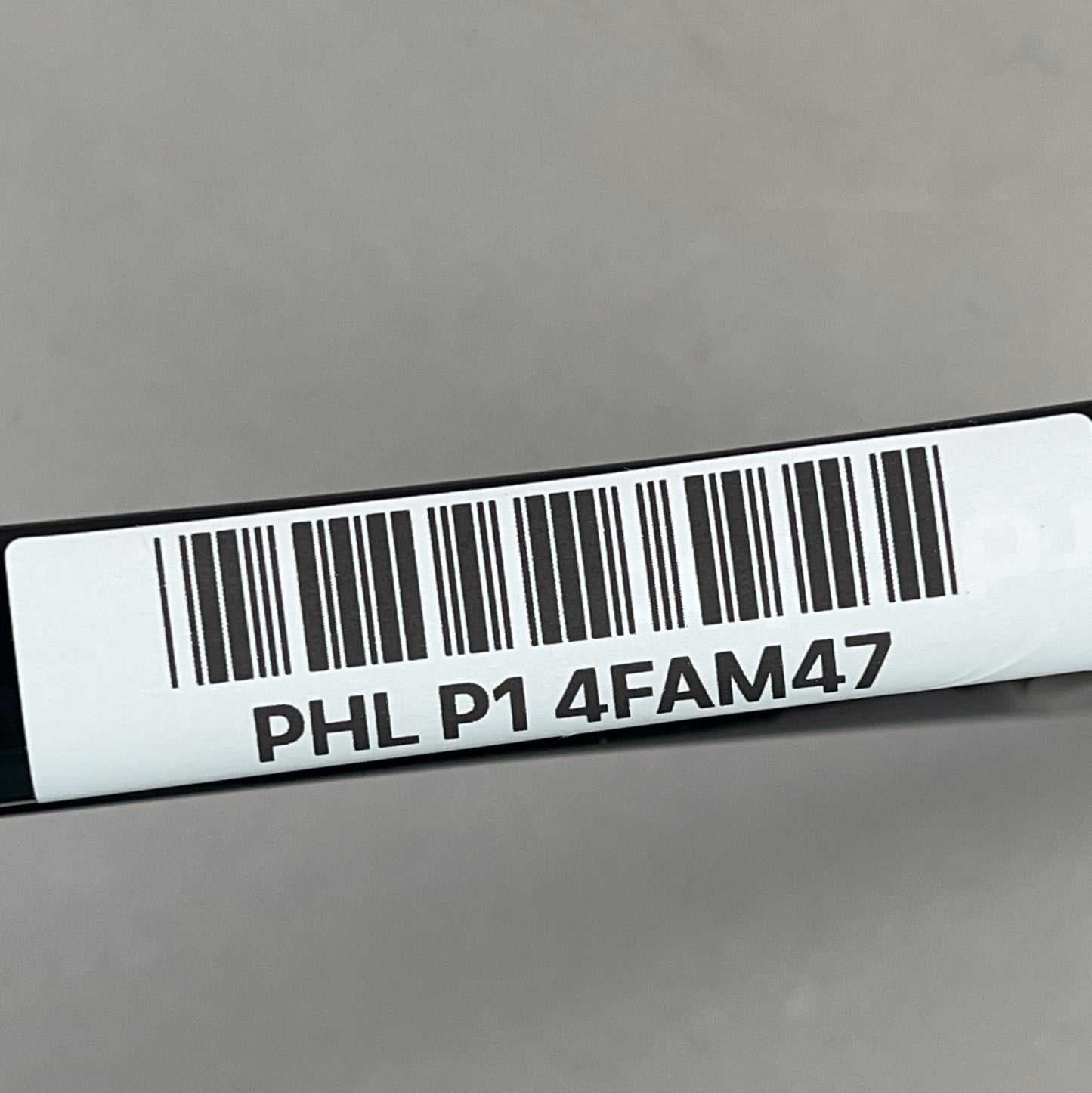 Solinco Model 100 Tennis Racket 4 1/2" Grip & 100in² Head Size