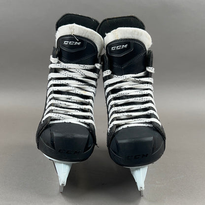 CCM 1052 Size 3 Junior Hockey Skates