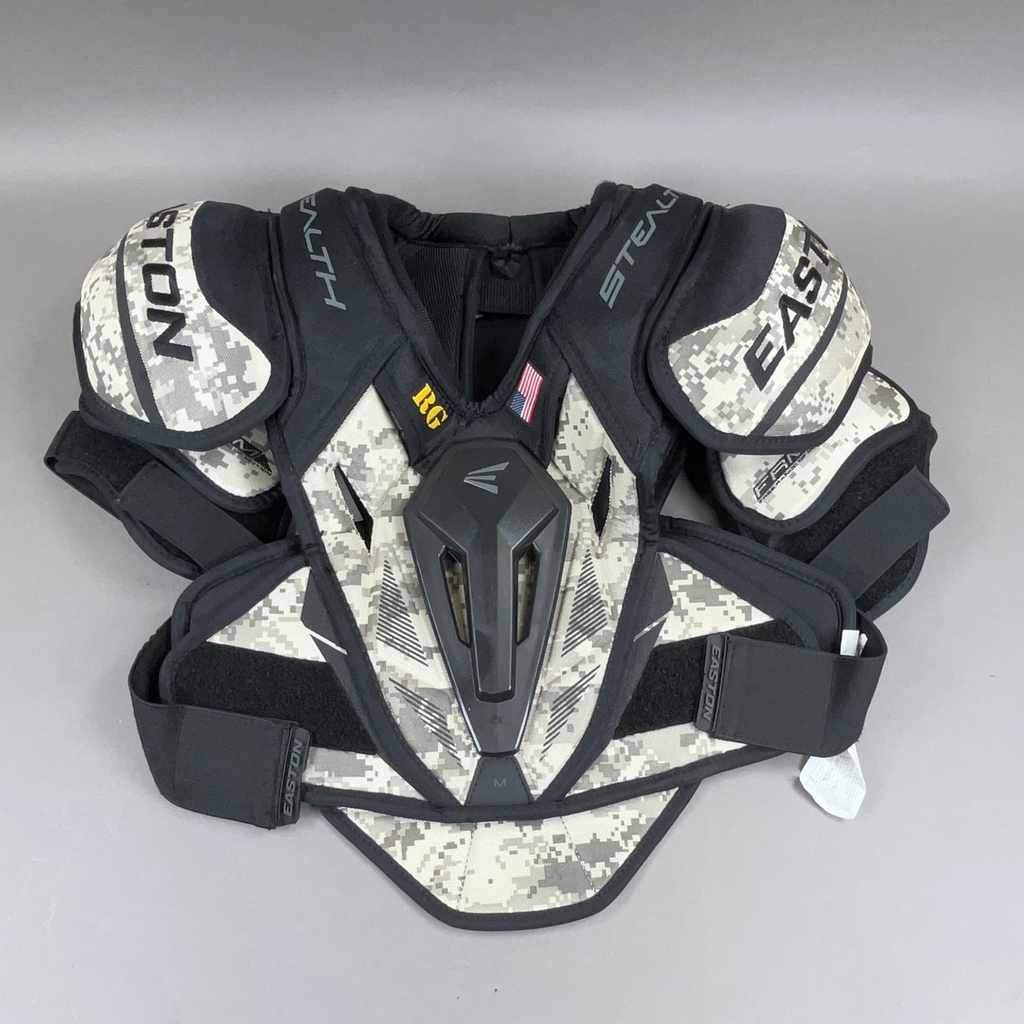 Easton Stealth C7.5 Senior Medium Hockey Shoulder Pads