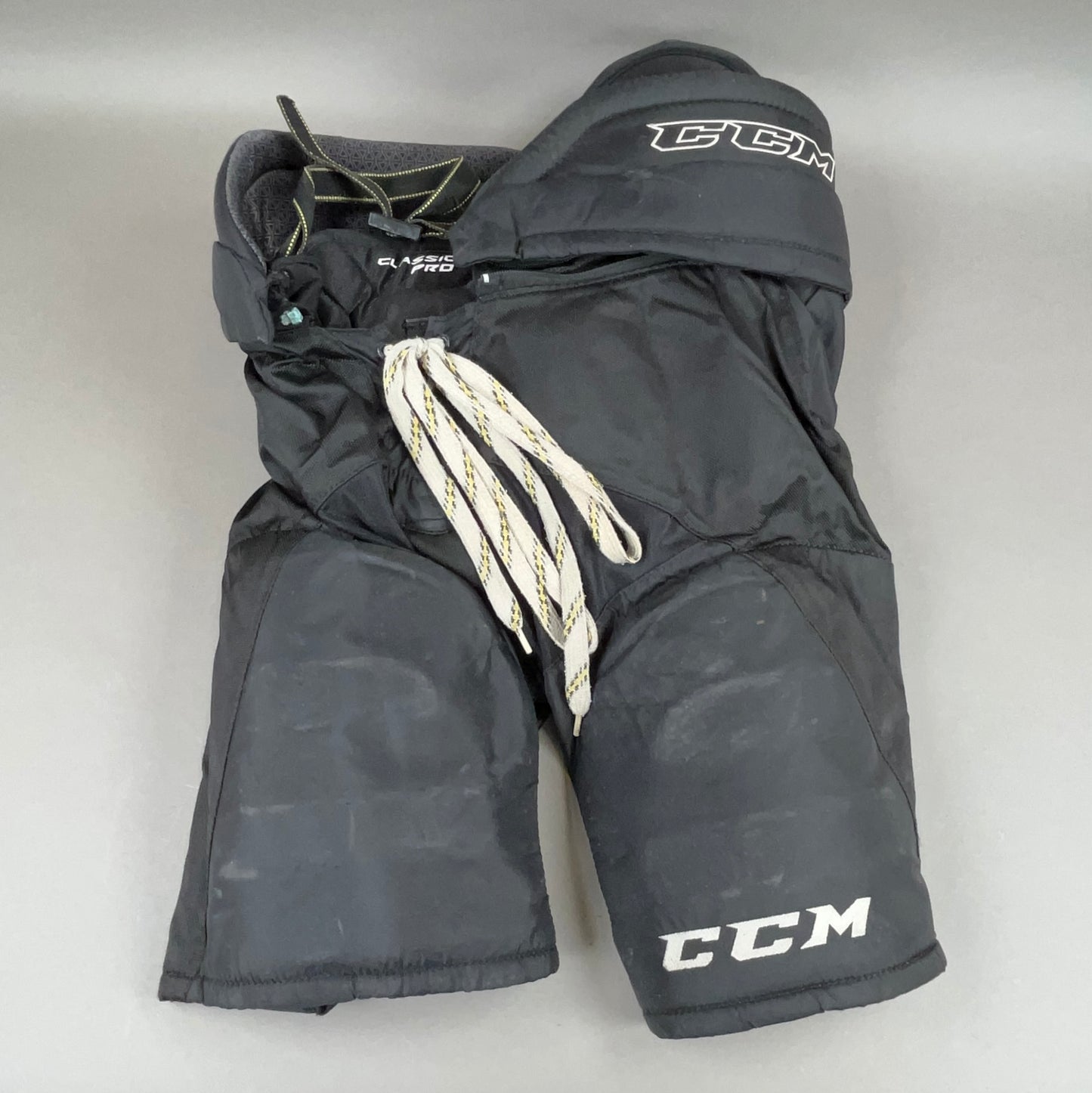 CCM Classic Pro Junior X-Large Hockey Pants