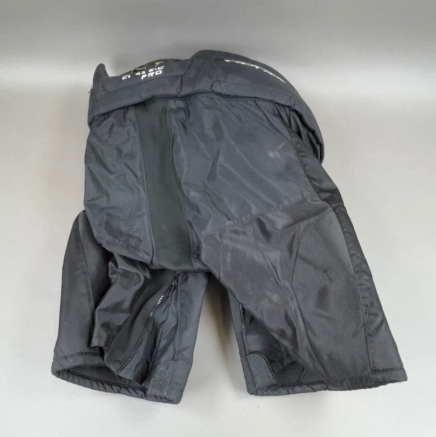 CCM Classic Pro Junior X-Large Hockey Pants