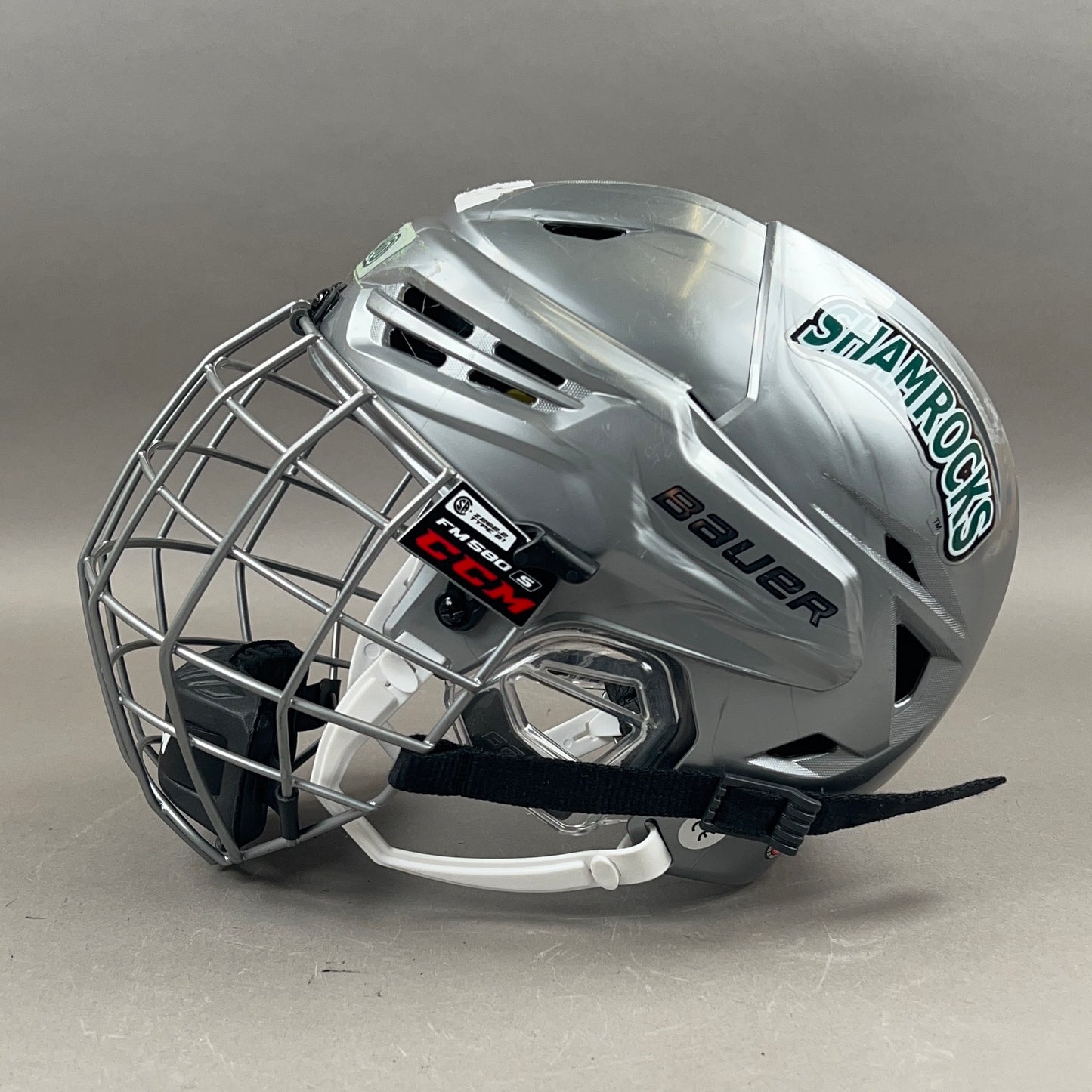 Bauer Reakt 95 Small 6 1/2" to 7" Senior Hockey Helmet