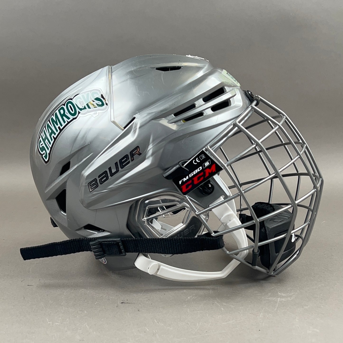 Bauer Reakt 95 Small 6 1/2" to 7" Senior Hockey Helmet