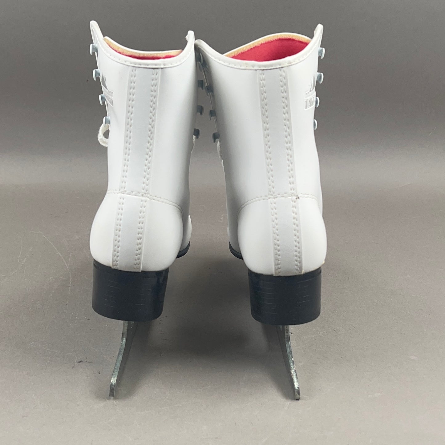 Lake Placid 683 Size 7 Ice Skates