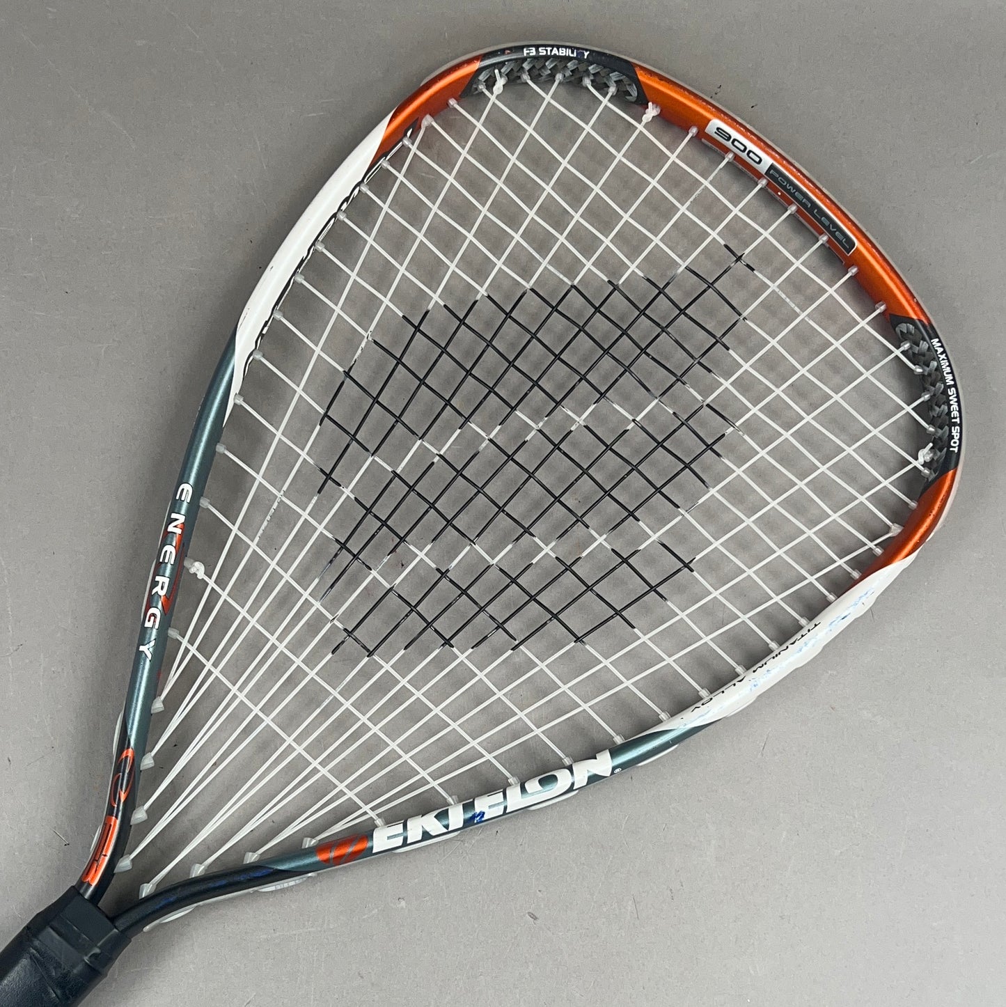 Ektelon Energy 900 Racquetball Racquet 3 5/8" Grip & 105in² Head Size