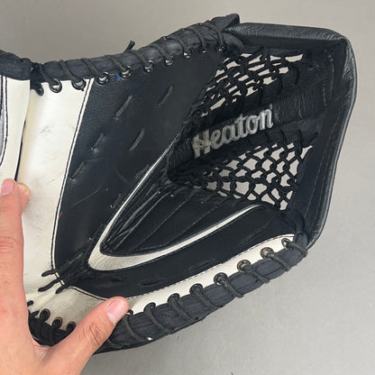 CCM Heaton Intermediate Vintage Goalie Catch Glove