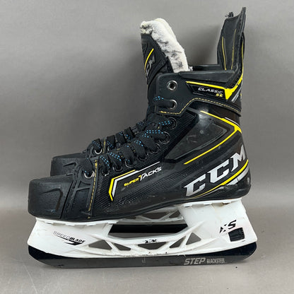 CCM Super Tacks Classic SE Size 6.5 Intermediate Hockey Skates