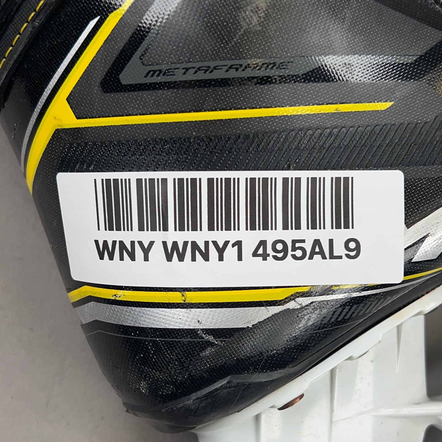 CCM Super Tacks Classic SE Size 6.5 Intermediate Hockey Skates