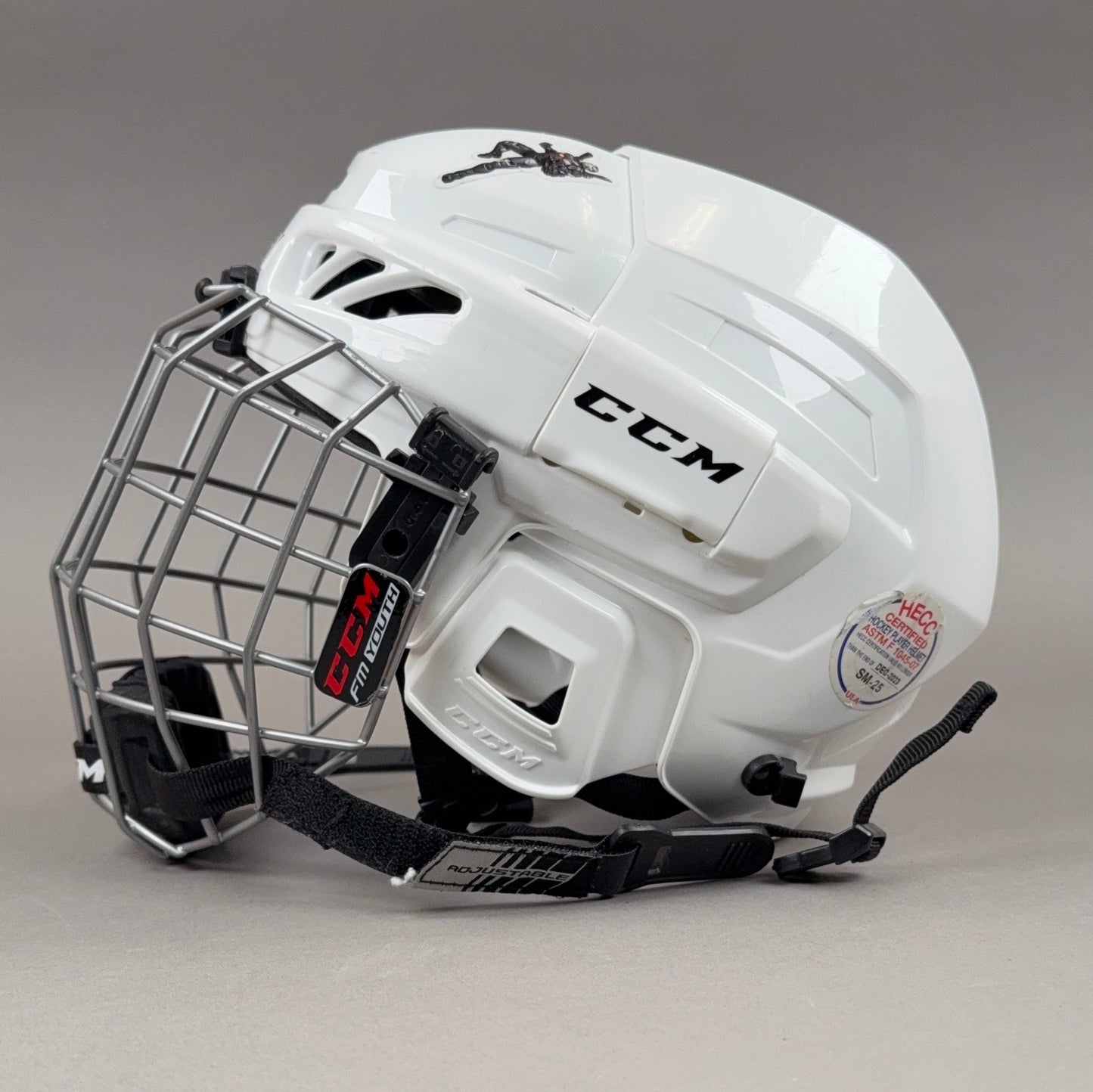 CCM Fitlite 3DS 5 7/8" to 6 7/8" Youth Hockey Helmet