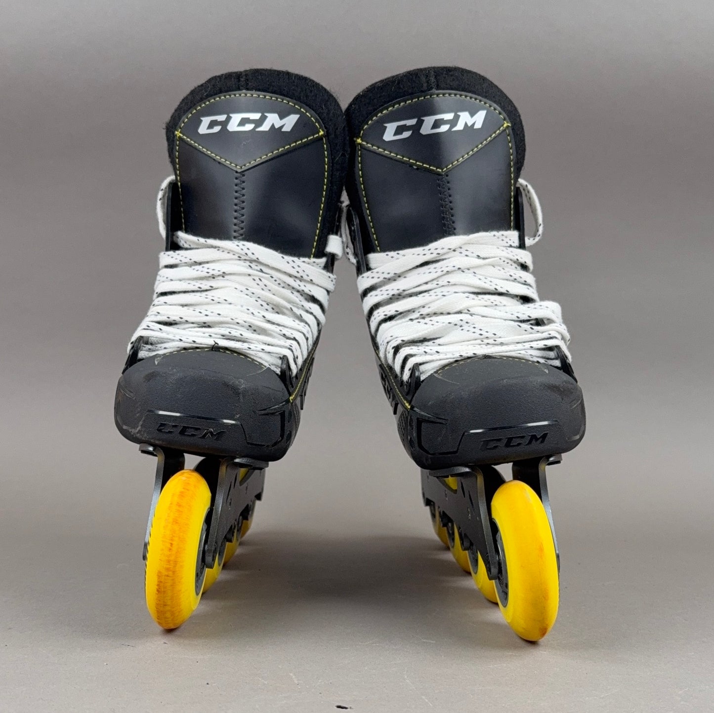 CCM Tacks 9350R Size 7 Inline Skates