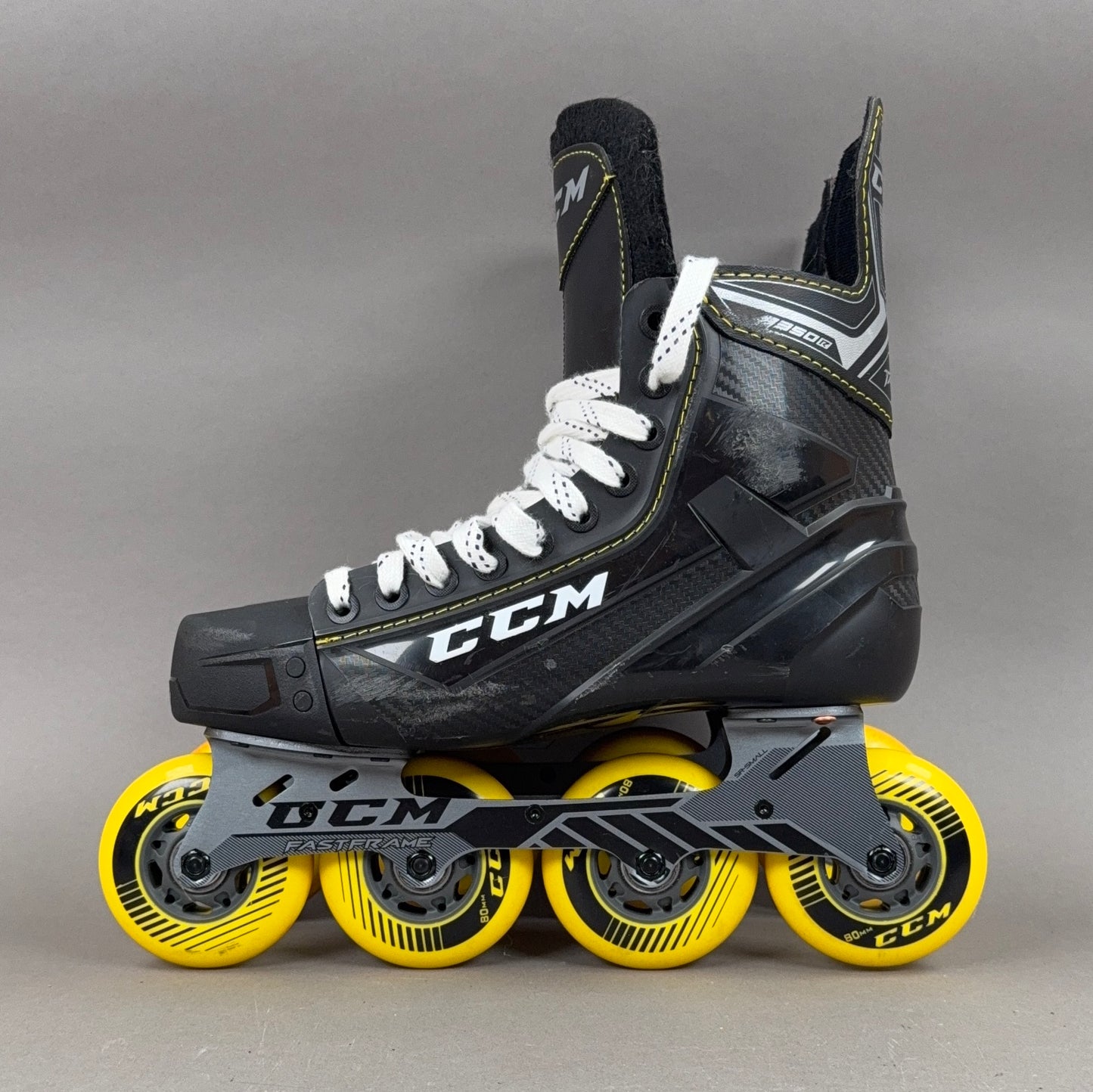 CCM Tacks 9350R Size 7 Inline Skates