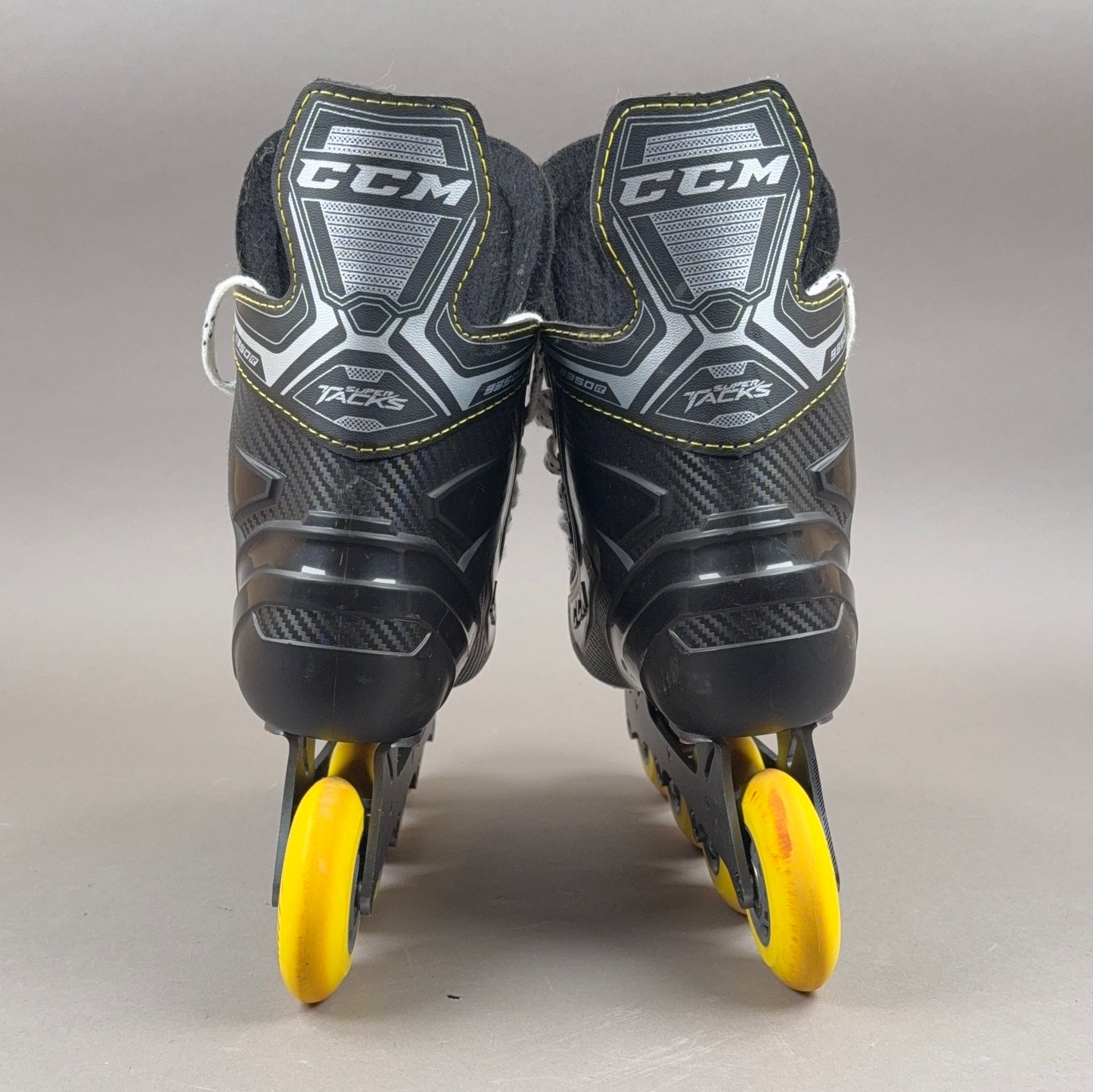 CCM Tacks 9350R Size 7 Inline Skates