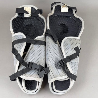 CCM Tacks Referee Intermediate 14" Hockey Shin Guards