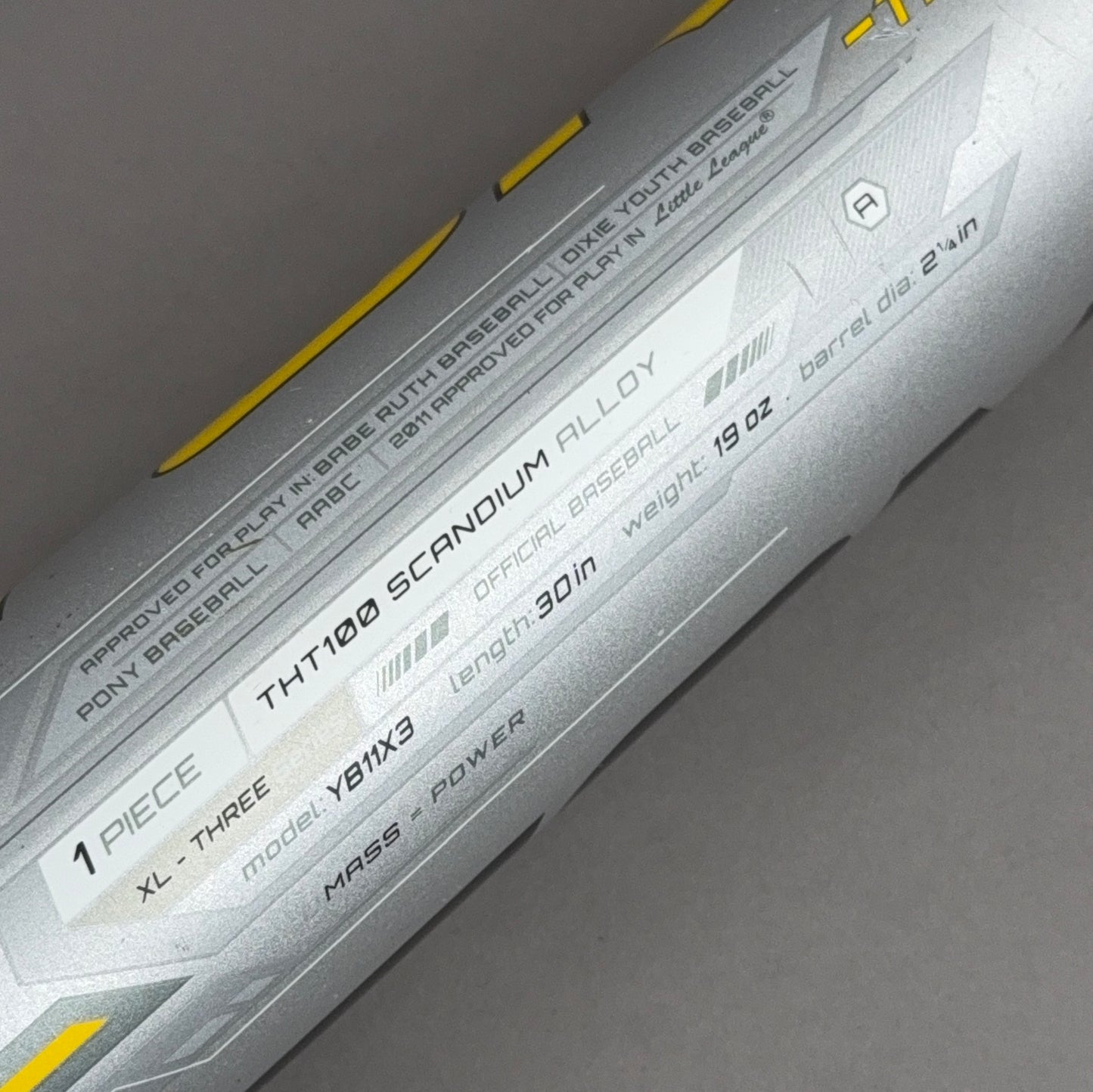 Easton XL3 30/19 (-11) USSSA Baseball Bat