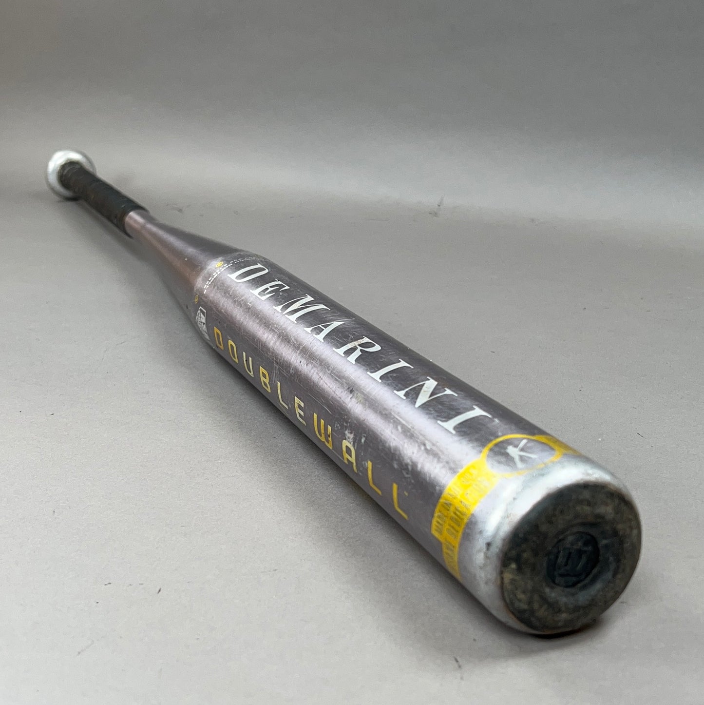 Demarini Rayzr Doublewall 34/28 (-6) ASA / 1.20 BPF Softball Bat