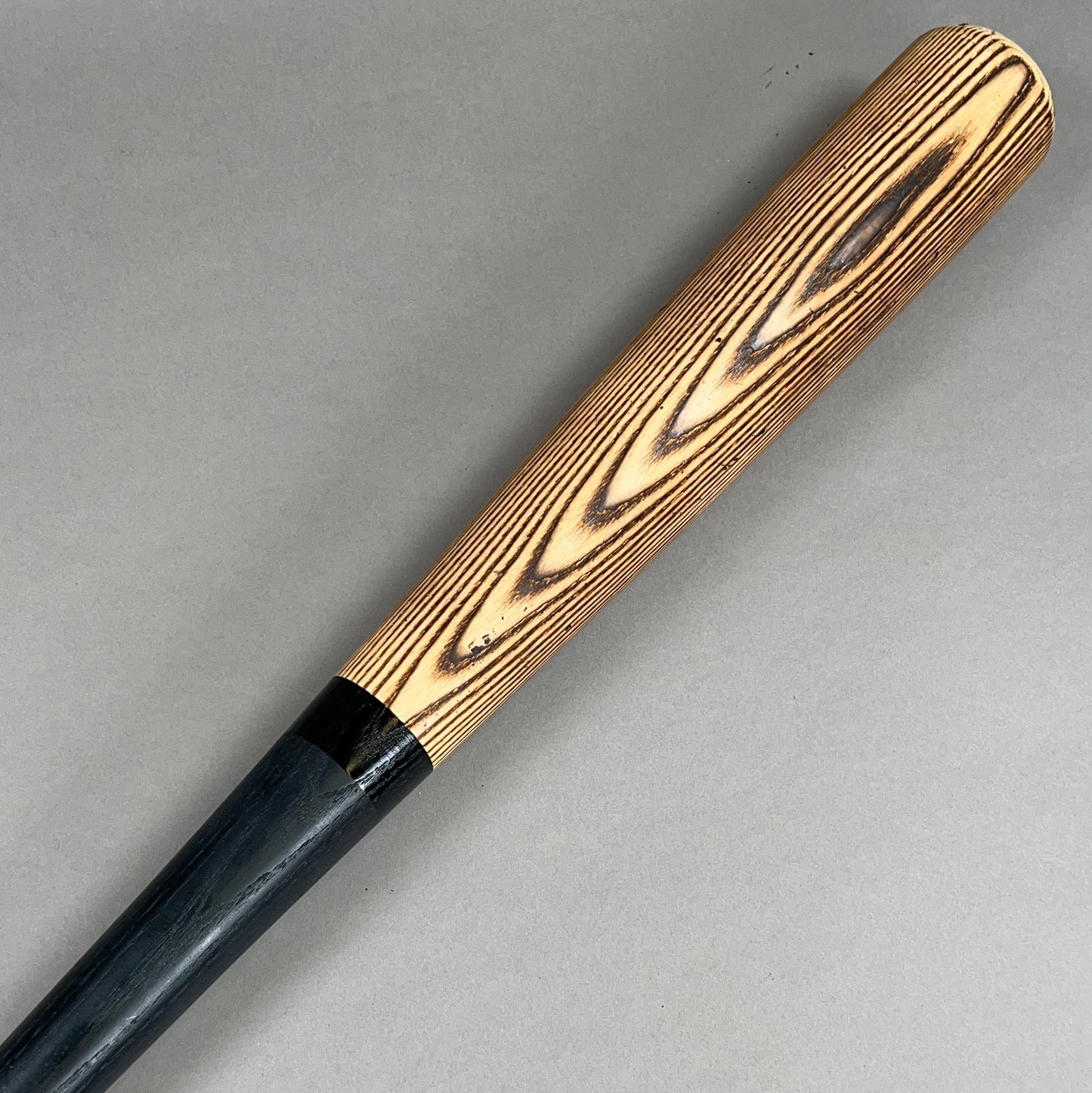 Rawlings Velo 31/26 (-5) Wooden Baseball Bat