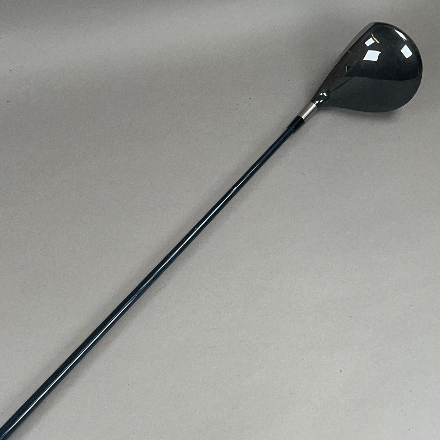 Titleist Titanium 983K 8.5° Right Handed Driver YS-6 Stiff Flex Shaft