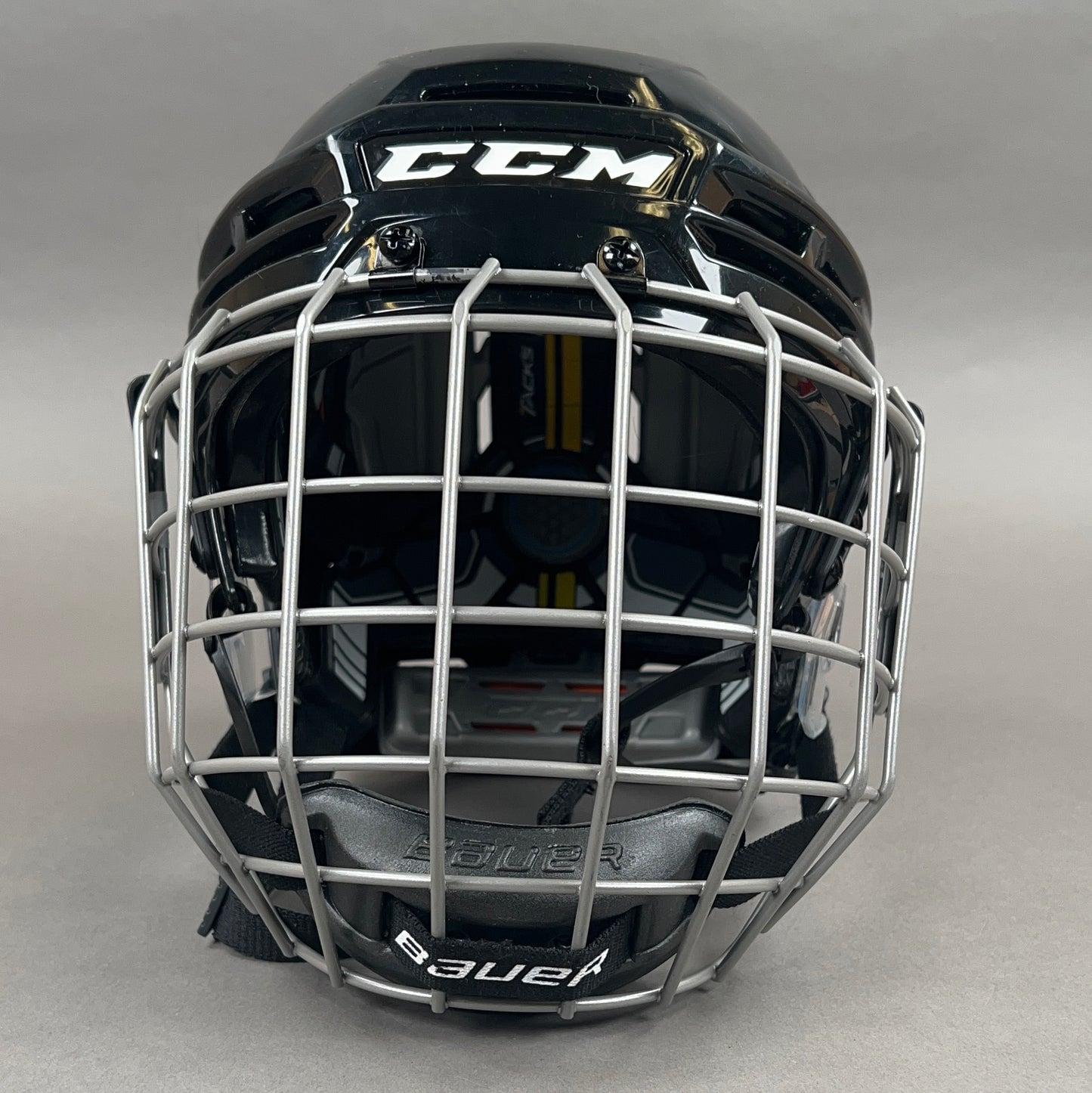 CCM Tacks 910 M Medium 7" to 7 1/2" Senior Hockey Helmet