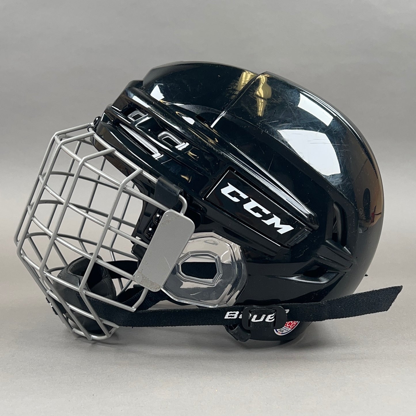 CCM Tacks 910 M Medium 7" to 7 1/2" Senior Hockey Helmet
