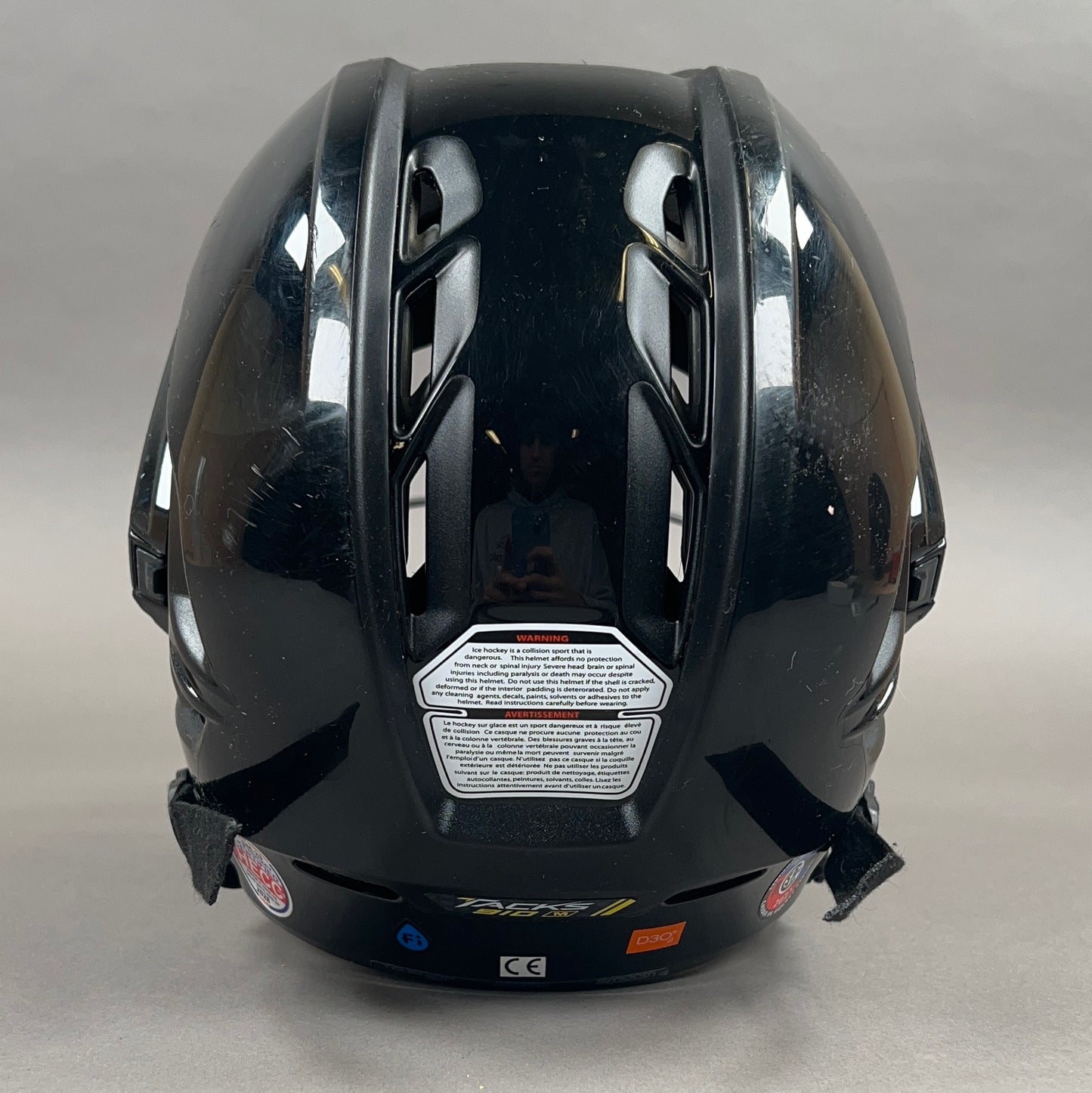 CCM Tacks 910 M Medium 7" to 7 1/2" Senior Hockey Helmet