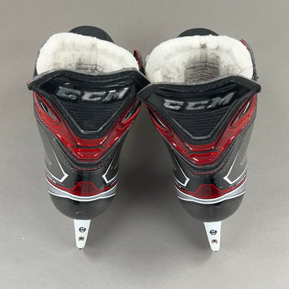 CCM Jetspeed FT490 Size 5.5 Intermediate Hockey Skates
