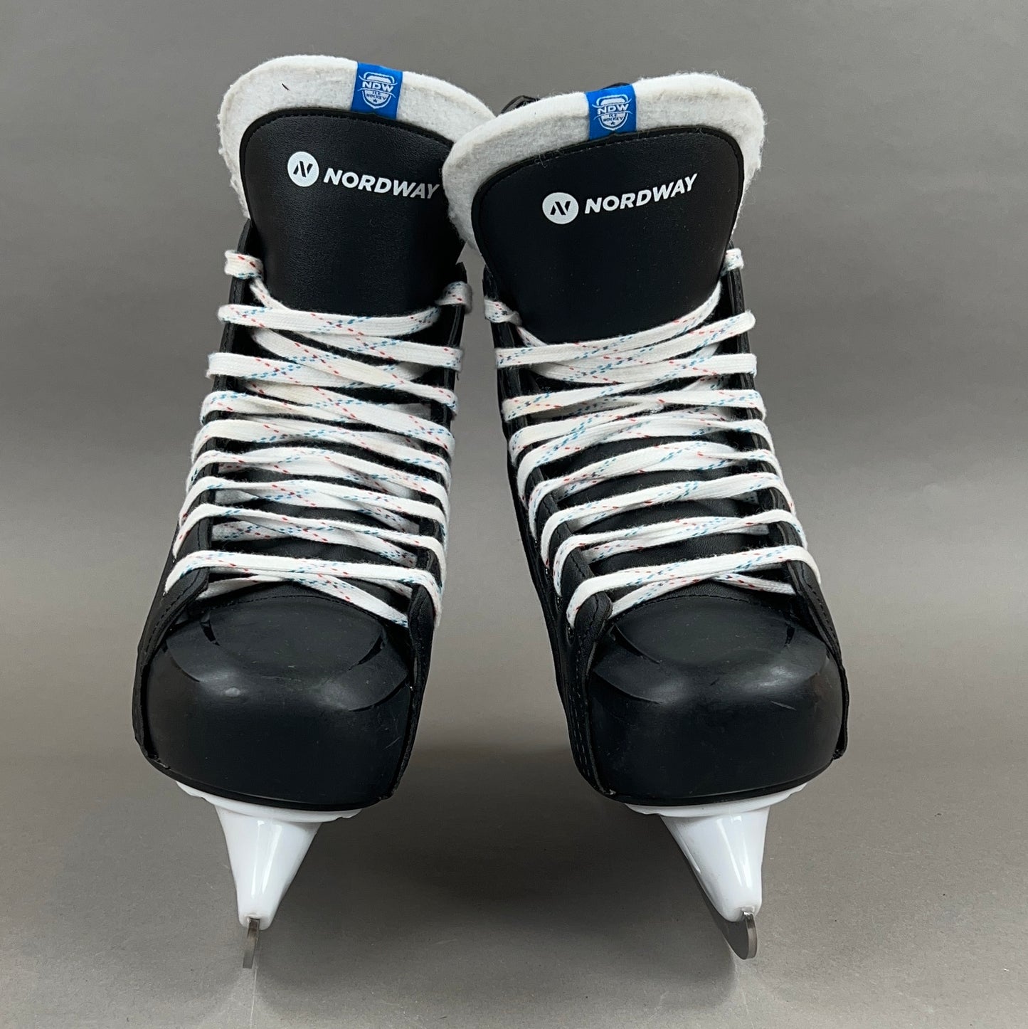 Nordway NDW 300 Size 6 Intermediate Hockey Skates