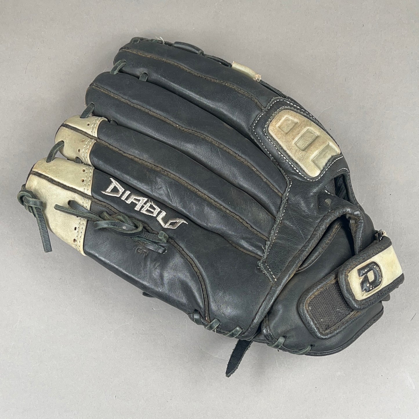 Demarini Diablo 14" Right Hand Thrower Baseball Glove
