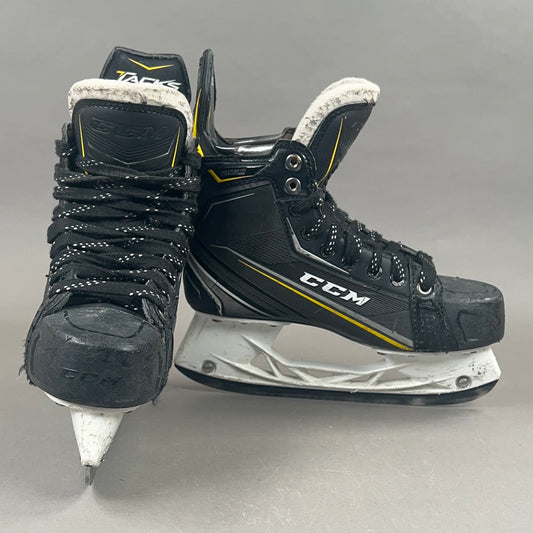 CCM Tacks 9090 Size 5.5 Intermediate Hockey Skates