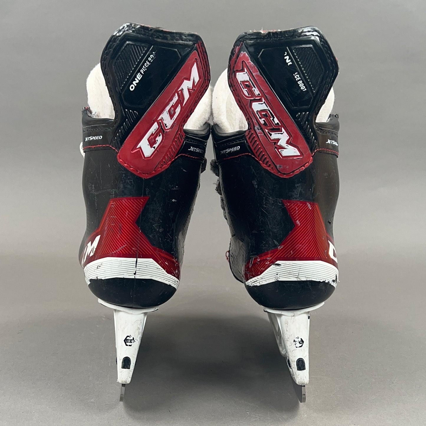 CCM Jetspeed FT 485 Size 2 Junior Hockey Skates