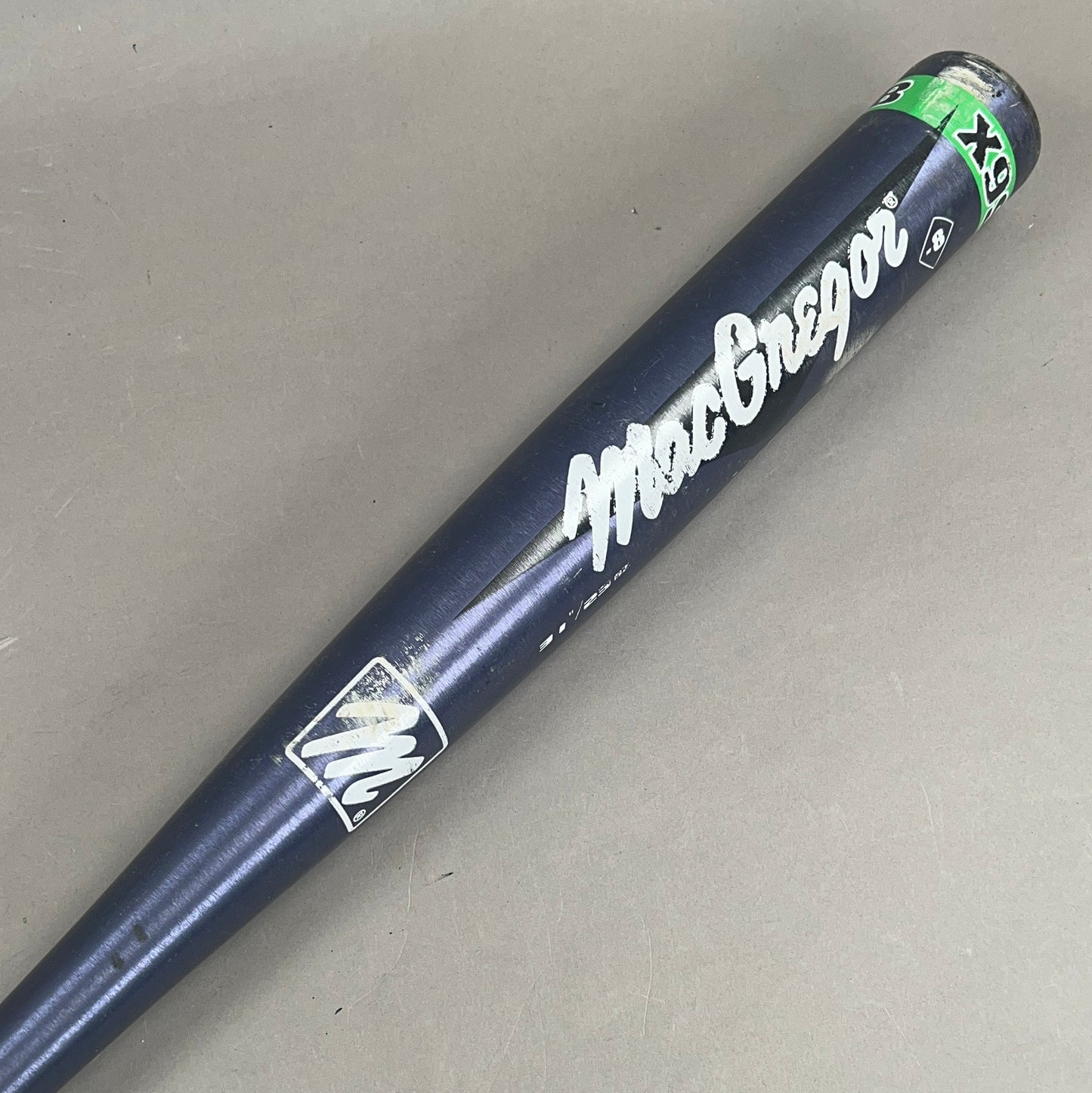 MacGregor X9SB 31/23 (-8) Softball Bat