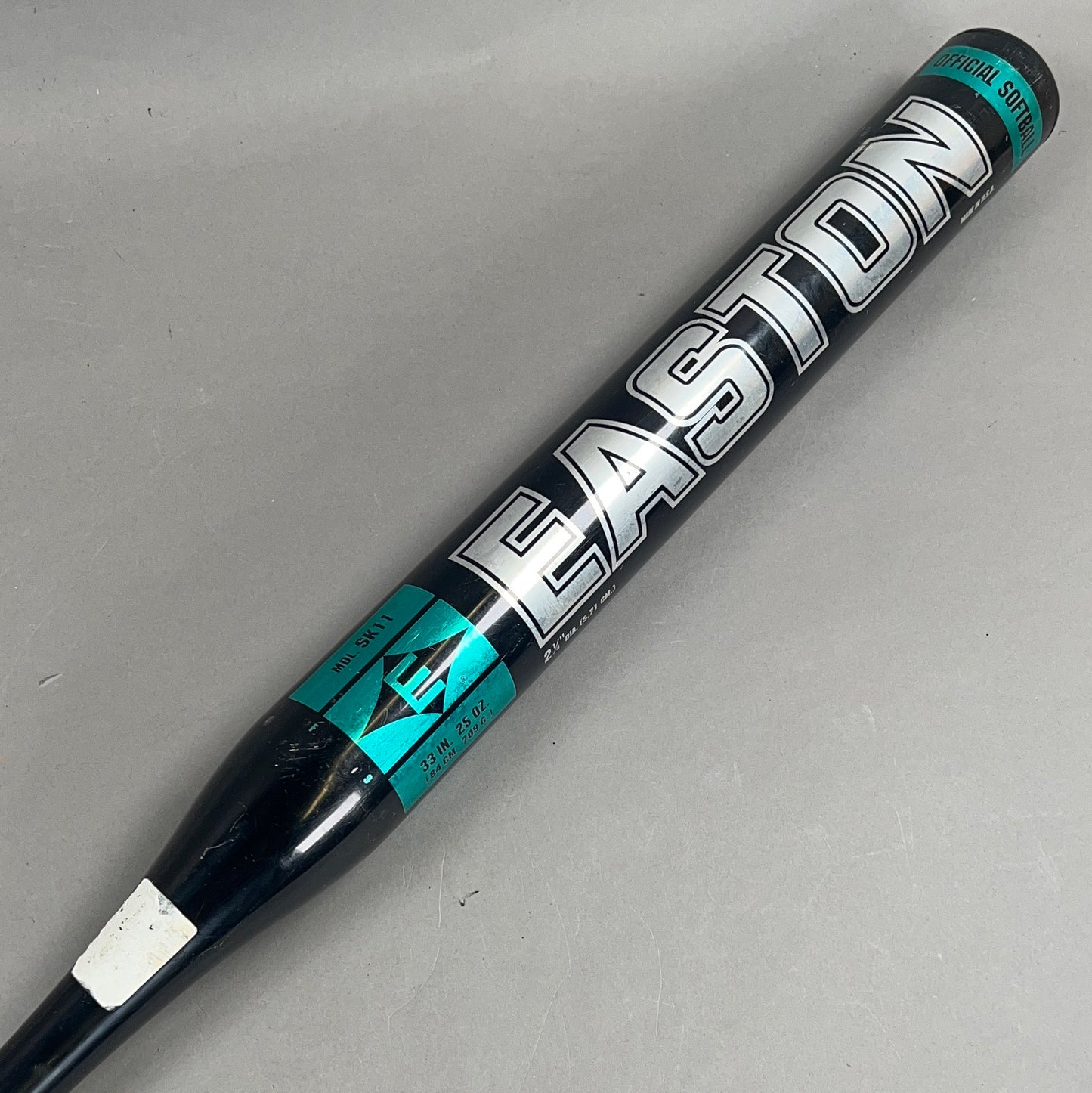 Easton Black Max 33/25 (-8) USSSA Softball Bat
