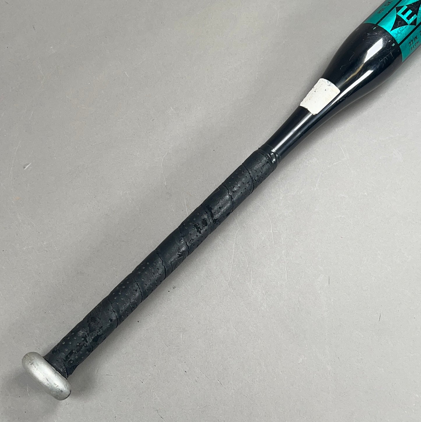 Easton Black Max 33/25 (-8) USSSA Softball Bat