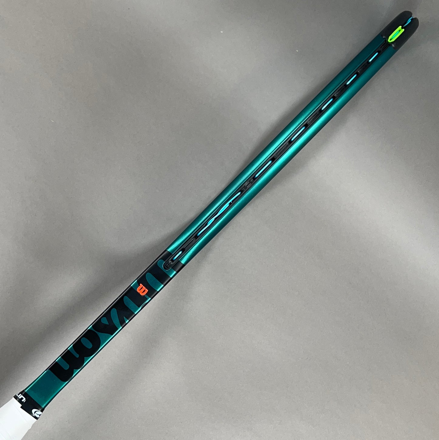 Wilson Blade 98sV9 Tennis Racket 4 3/8" Grip & 98in² Head Size