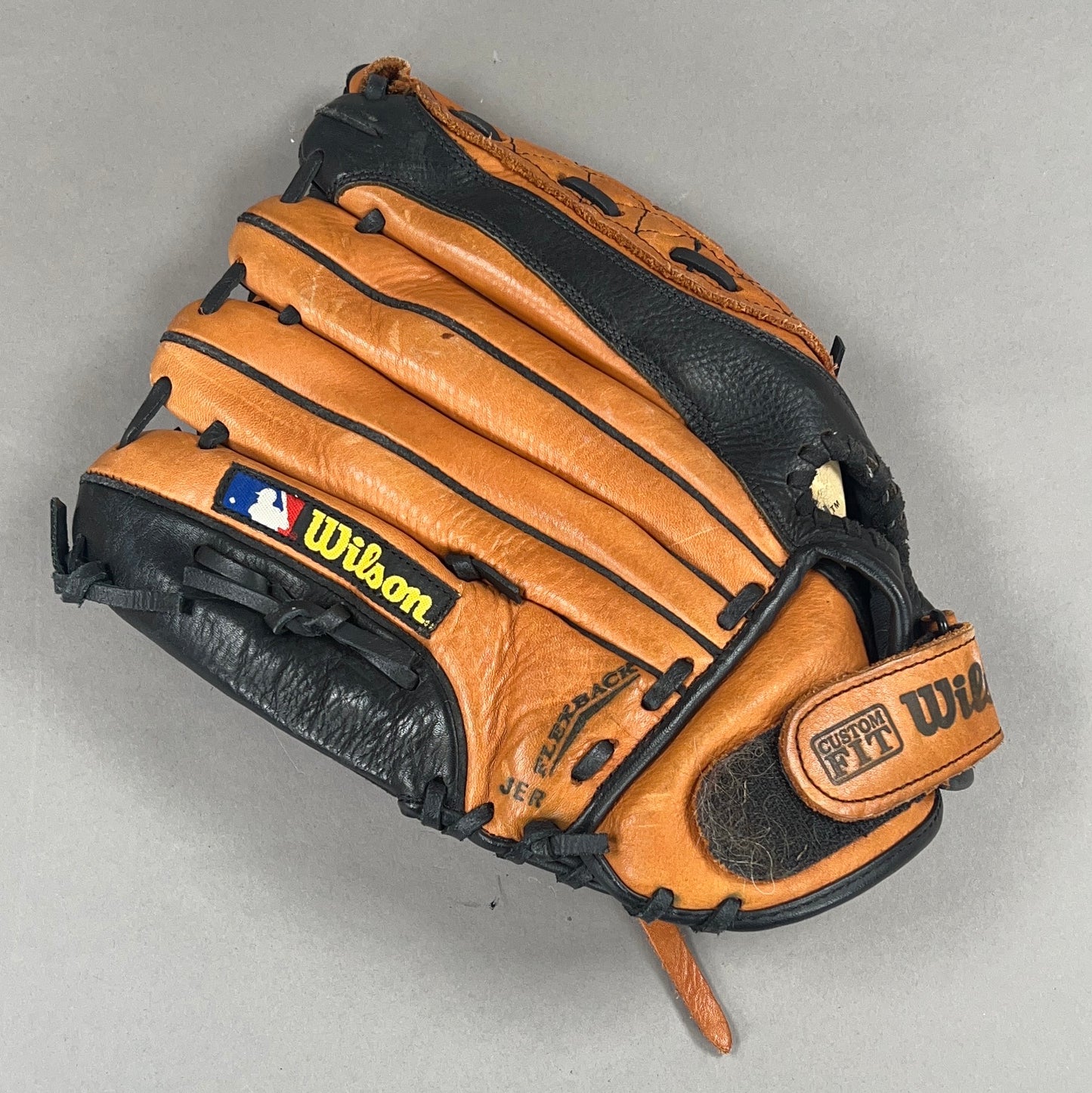 Wilson A0500 P125 12.5" Right Hand Thrower Baseball Glove