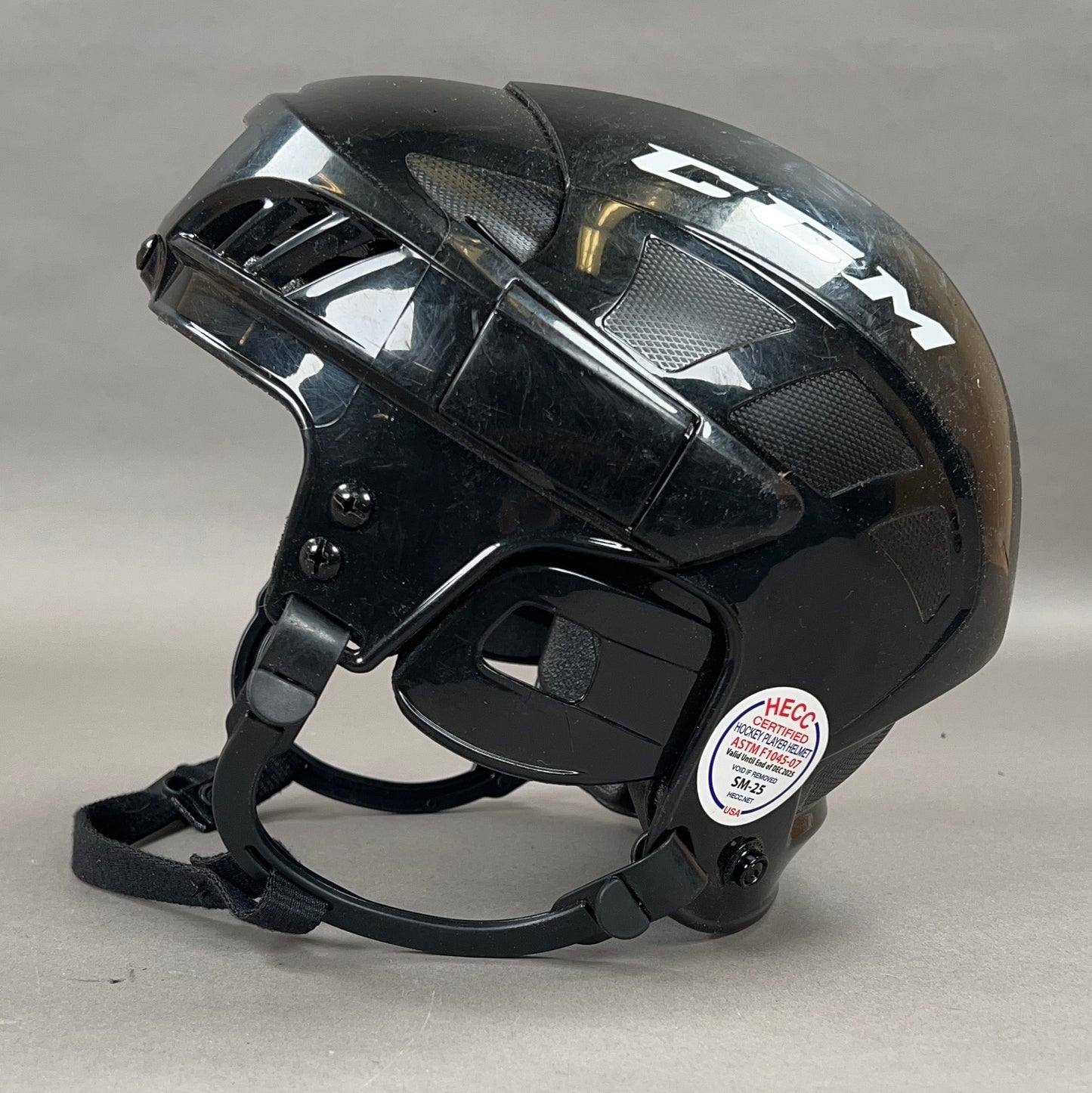 CCM FL40 S Small 6 3/8" to 7" Junior Hockey Helmet