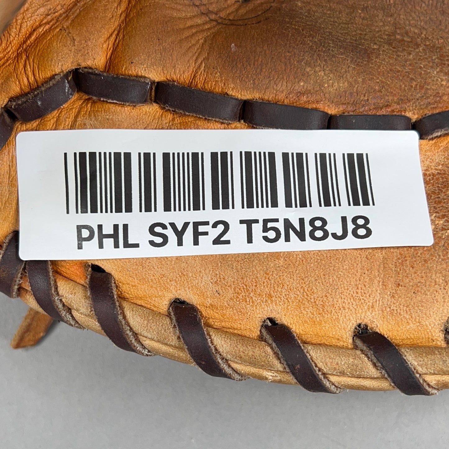 Wilson A2800 13" Right Hand Thrower Baseball Glove