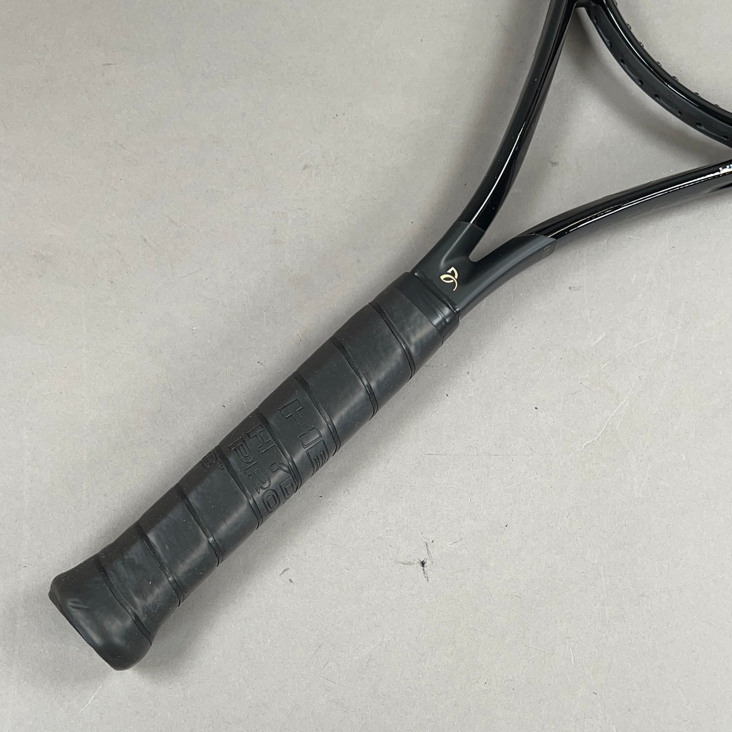 Head Speed Legend Pro Tennis Racket 4 3/8" Grip & 100in² Head Size