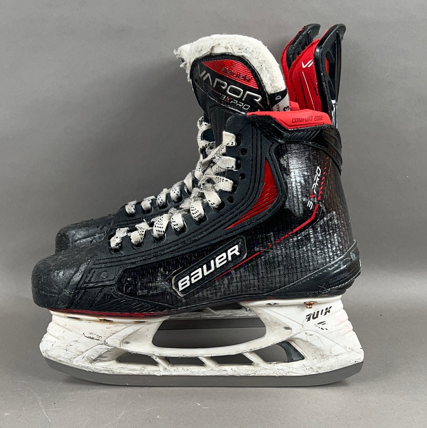 Bauer Vapor 3XPro Size 3 Junior Hockey Skates
