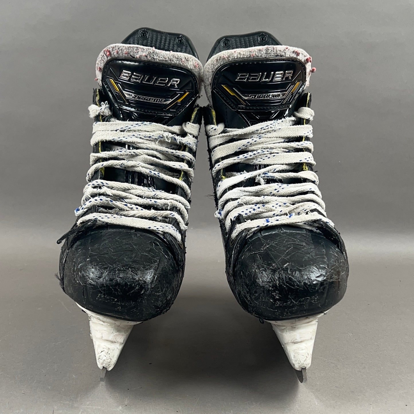 Bauer Supreme M5 Pro Size 5.5 Intermediate Hockey Skates