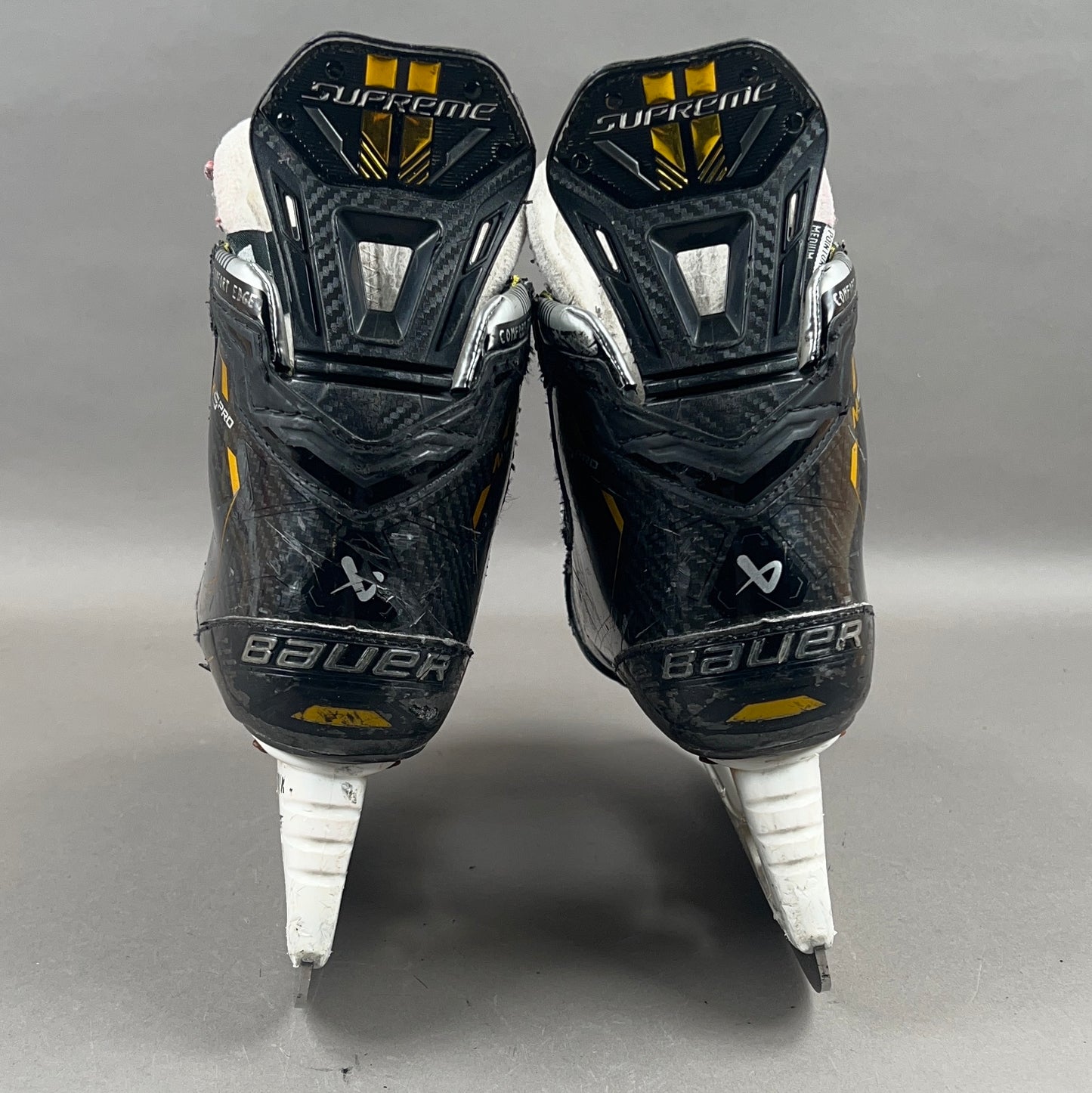 Bauer Supreme M5 Pro Size 5.5 Intermediate Hockey Skates