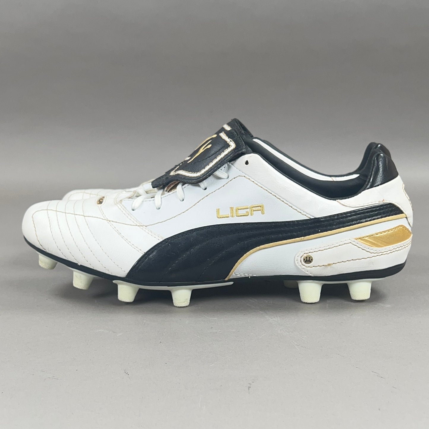 Puma LIGA Finale I FG Size 10.5 Soccer Cleats
