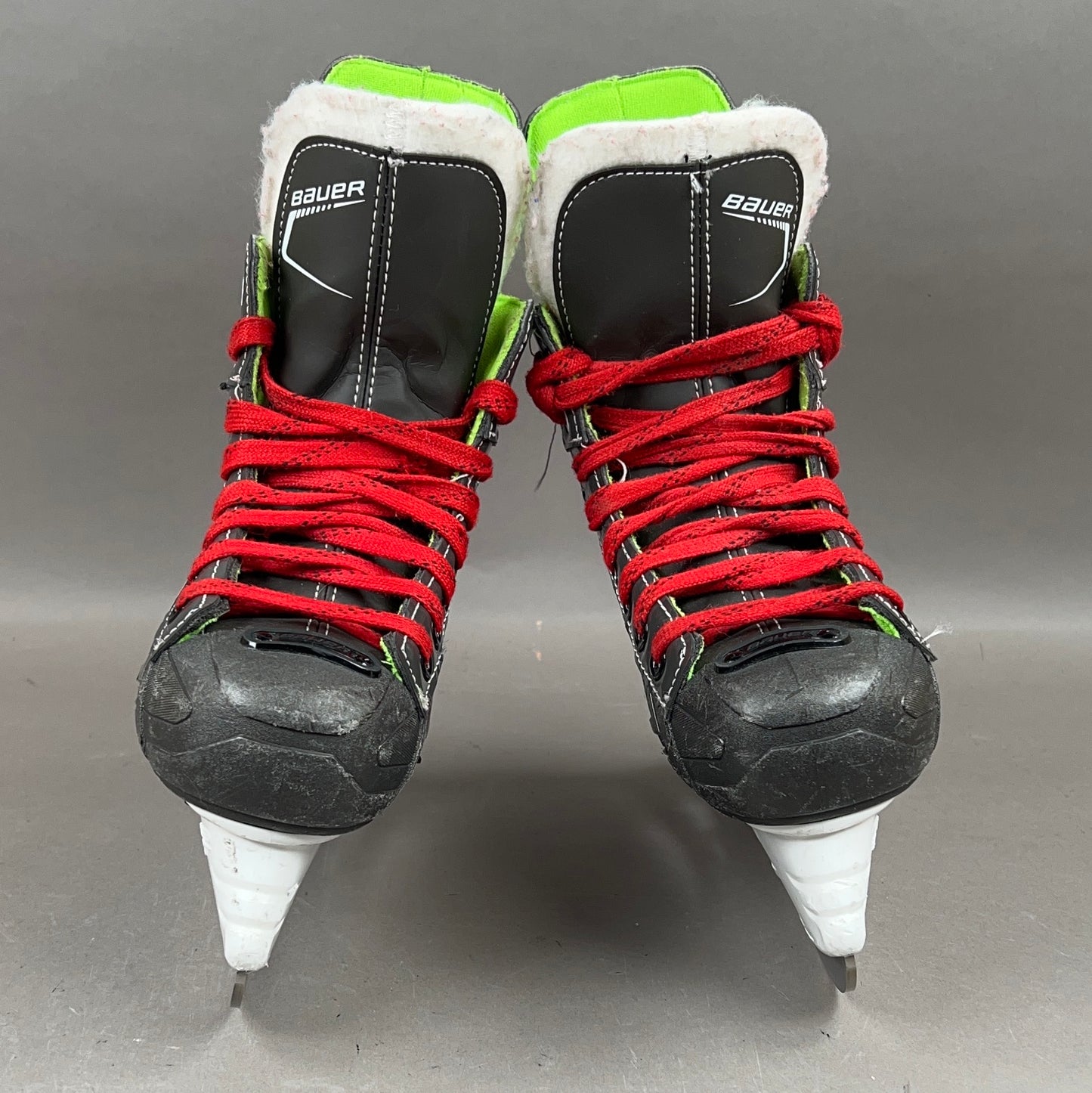 Bauer XLS Size 1.5 Junior Hockey Skates