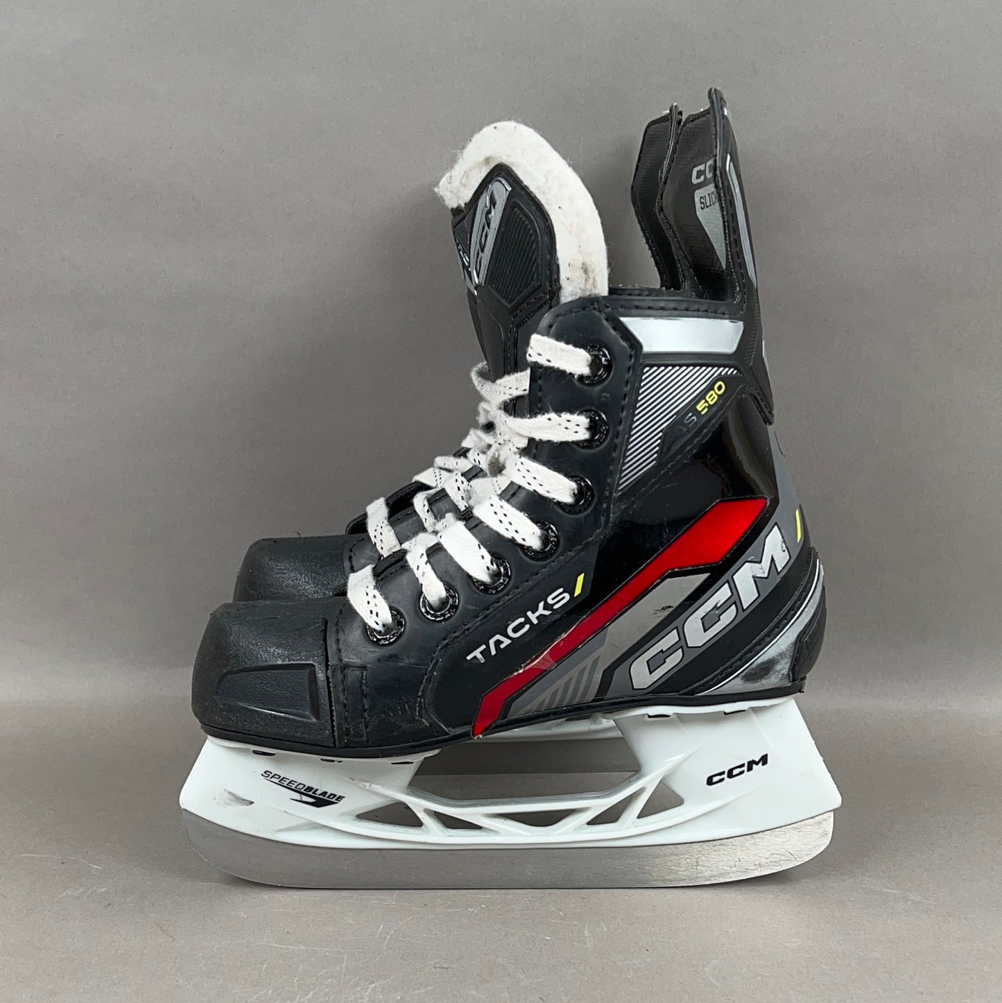 CCM Tacks AS 580 Size 11Y Youth Hockey Skates