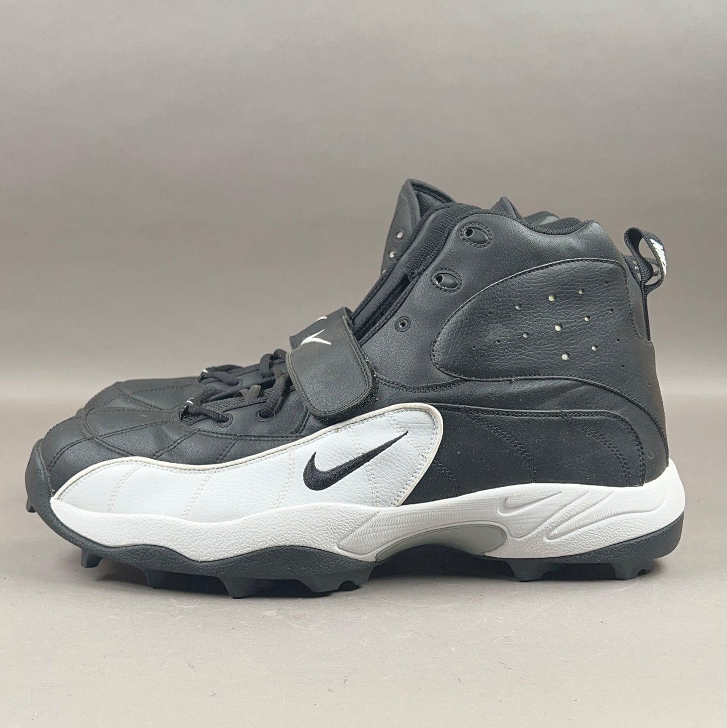 Nike Air Pro Shark Size 18 Football Cleats