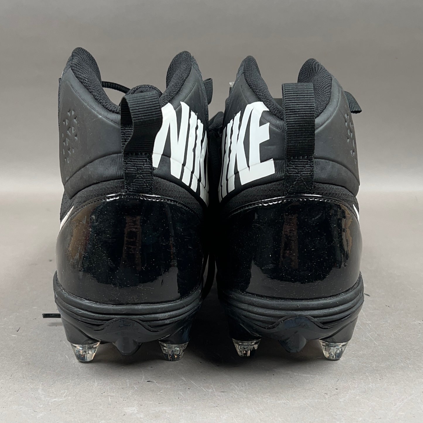 Nike Force Savage Pro Size 16 Football Cleats