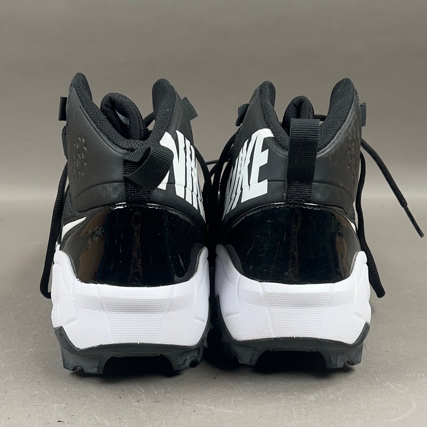 Nike Force Savage Pro Size 15 Football Cleats